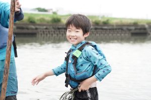 Read more about the article 6月 水辺の教室　「じょれんってなぁに？〜しじみ漁を体験しよう！〜」