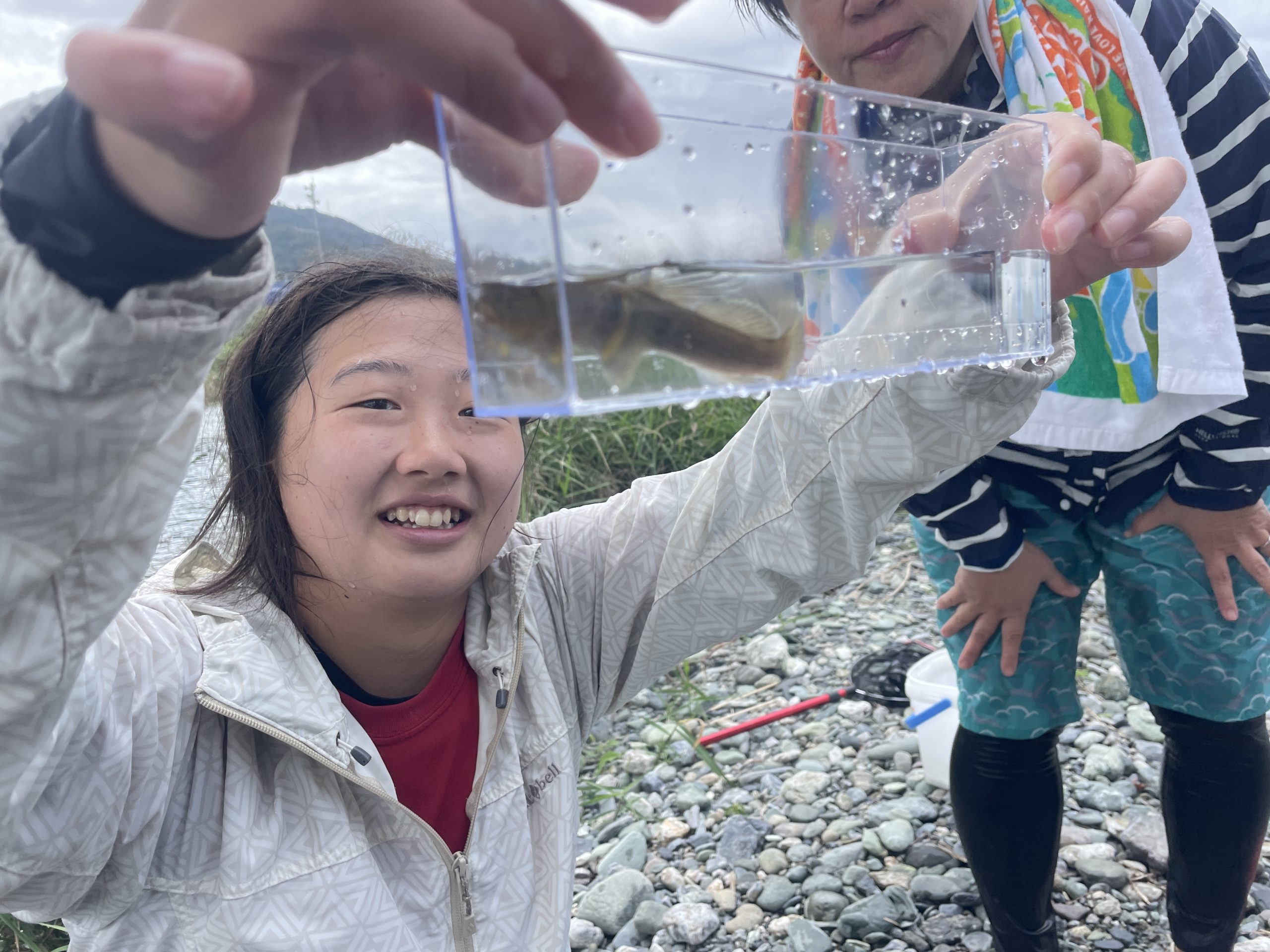 You are currently viewing アウトドアガイドと行く、吉野川流域ツアー　第一弾『魚を獲って、生息環境について学ぶ＠鮎喰川　ガイド：庄野耕生（水中カメラマン）』